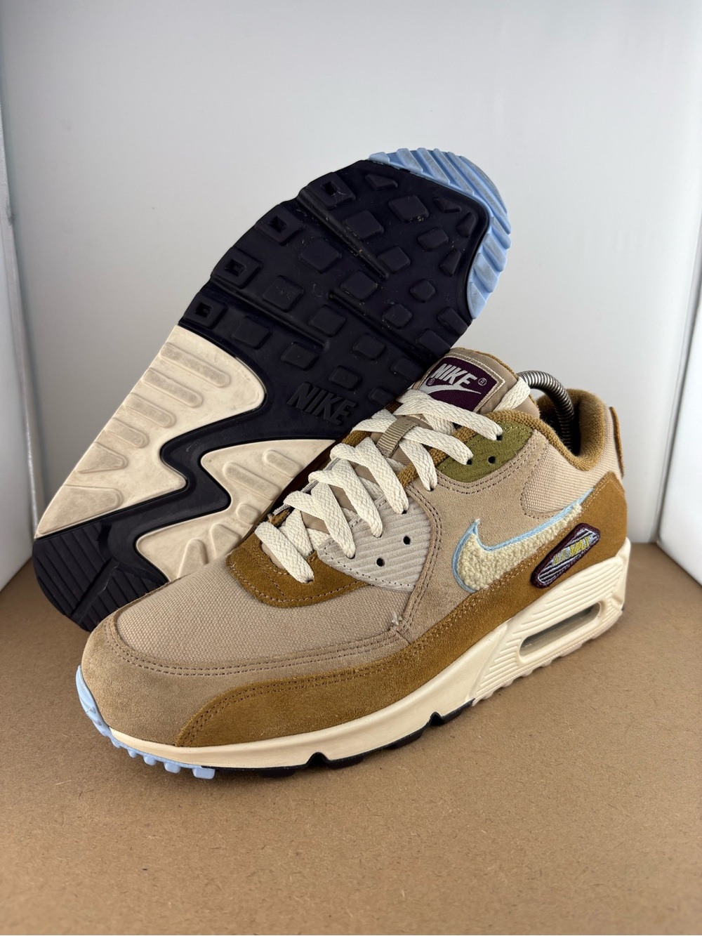 Nike Air Max 90 "Varsity Pack Muted Bronze" Men’s Size 8.5 Sneakers 858954-200